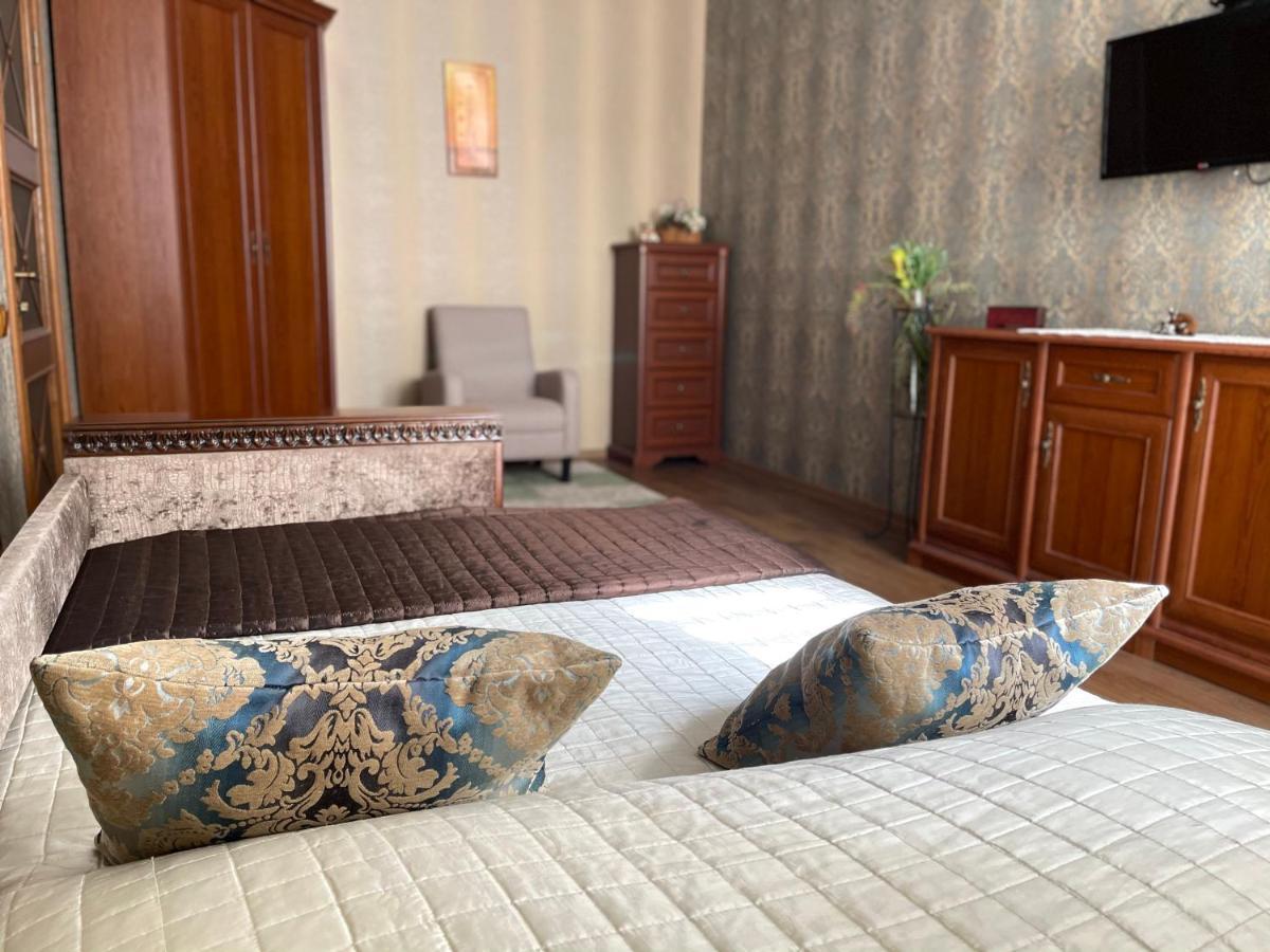Apartment On Franka Lviv Dış mekan fotoğraf
